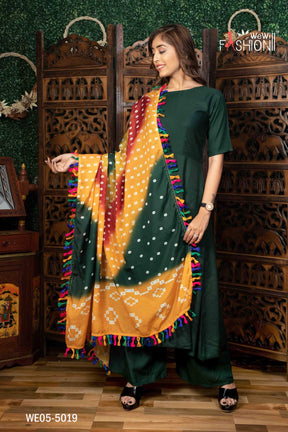 SIMPLE KURTI  PLAZZO WITH BANDHANI PRINTED DUPATTA